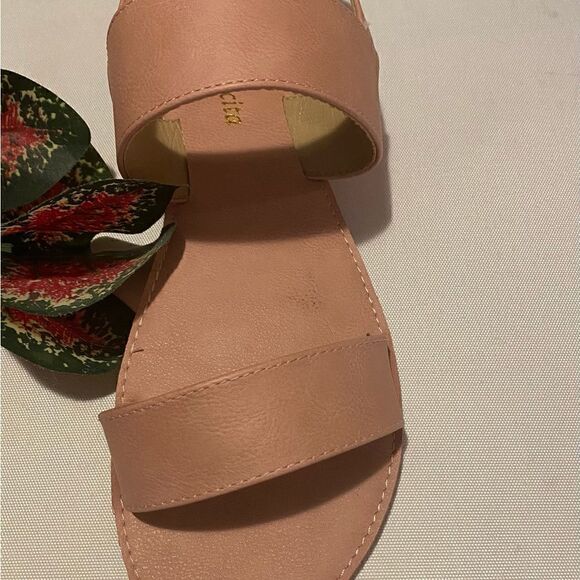 💥DB Lucita adjustable Buckle closure Open Toe Ankle Strap sandals size :… - Picture 7 of 12